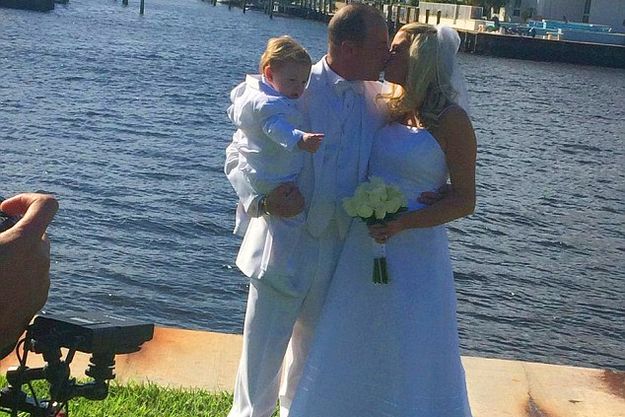 Отец не пригласил Линдси Лохан на свою свадьбу