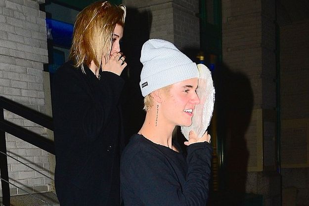 У Джастина Бибера и Хейли Болдуин состоялся романтический ужин