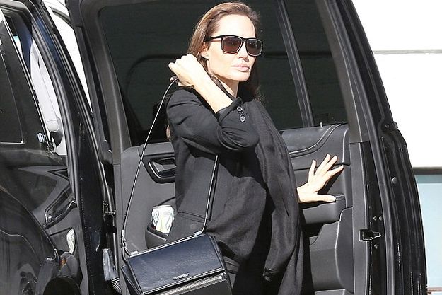 Анджелина Джоли впервые появилась на публике после ветрянки