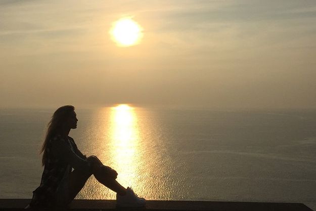 Вера Брежнева показала свой отдых в Таиланде