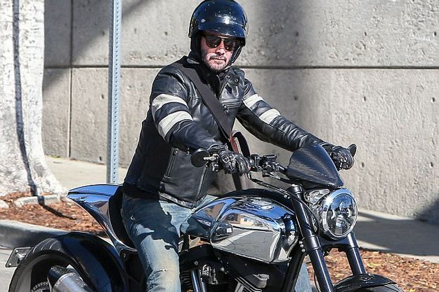 Киану Ривз промчался с ветерком по улицам Лос-Анджелеса