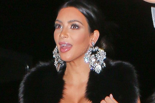 Уши Ким Кардашьян не выдержали веса сережек