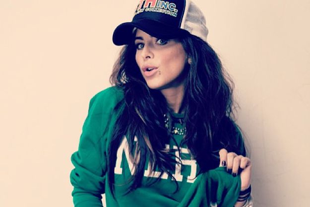 Ани Лорак продемонстрировала идеальный живот