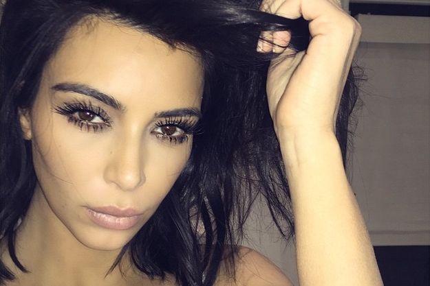 Ким Кардашьян все свои селфи обрабатывает в фотошопе