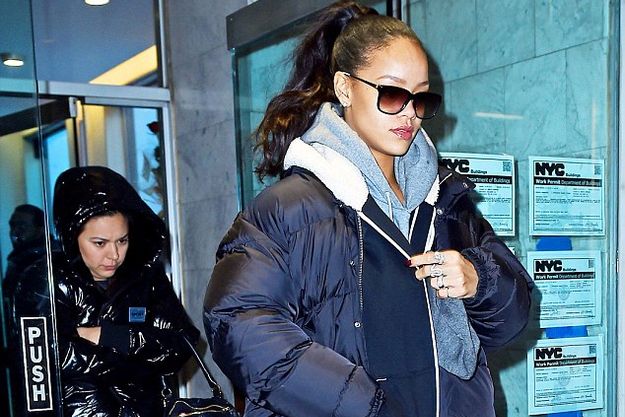 Рианна удивила своим необычным стилем одежды