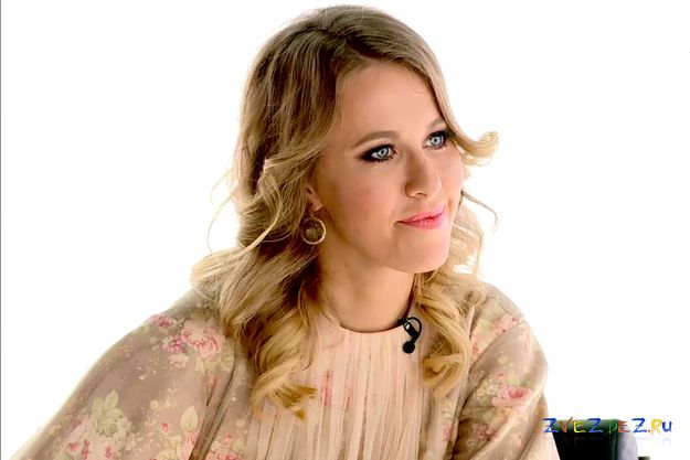 В доме Ксении Собчак появился именной стул