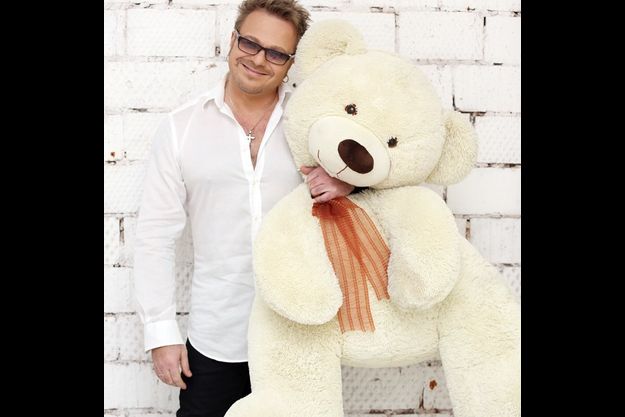 Владимир Пресняков купил первую игрушку для будущего ребенка