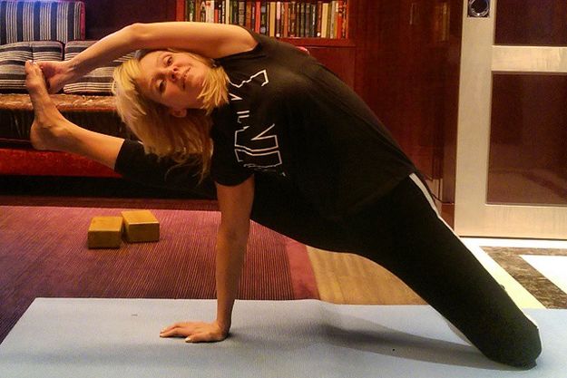 Валерия шокировала невероятной растяжкой