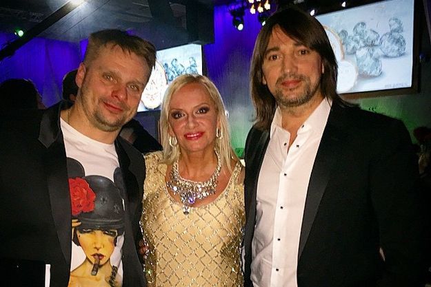 Александр Носик устроил мордобой на именинах Натальи Гулькиной