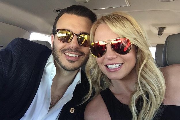 Бритни Спирс готова выйти замуж за Чарли Эберсола