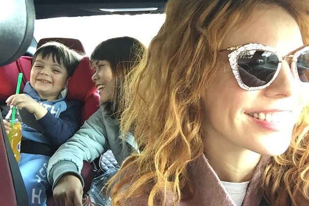Анастасия Стоцкая показала няню-филиппинку сына