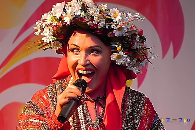 Надежда Бабкина стала троекратной бабушкой