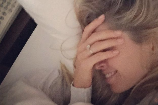 Вера Брежнева продемонстрировала обручальное кольцо