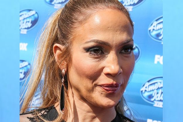 К Дженнифер Лопес подкрадывается старость