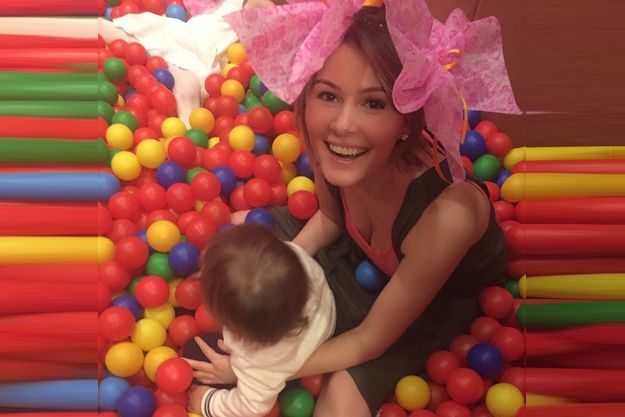 Мария Кожевникова первый раз вывела в свет сына