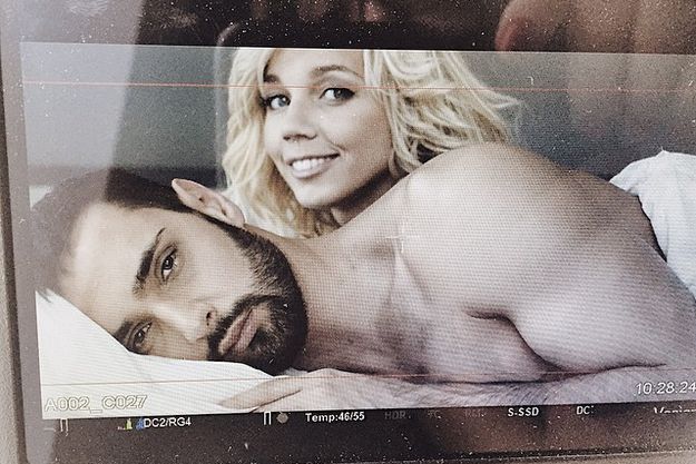 Виталий Козловский показал пикантное фото с девушкой