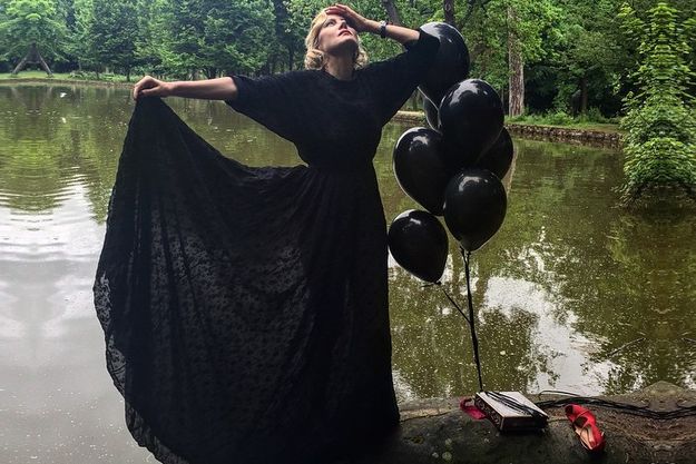 Рената Литвинова порадовала образом черной колдуньи