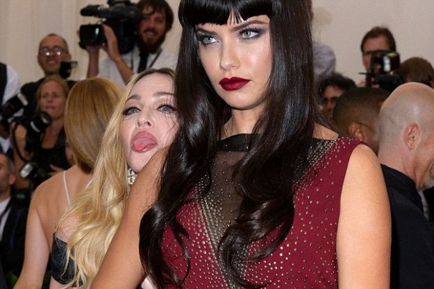 Мадонна подложила фотобомбу Адриане Лиме