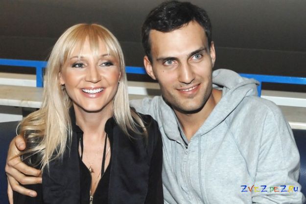 Кристина Орбакайте живет отдельно от мужа