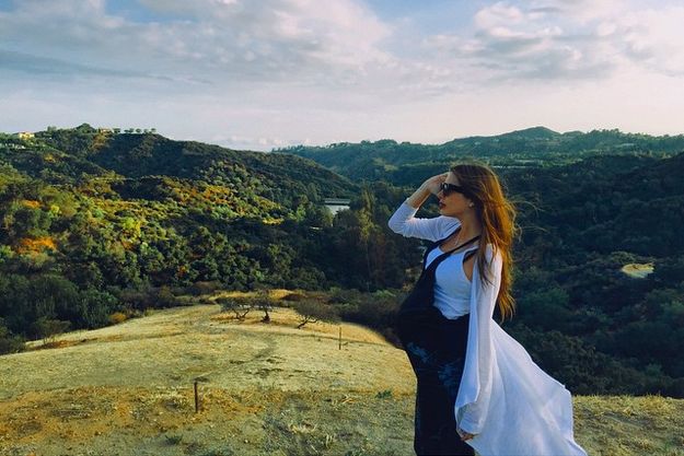 Беременная Кэти Топурия поднялась в горы