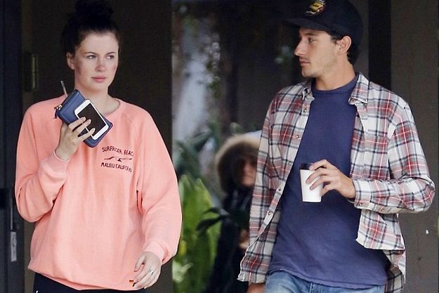 Дочь Алека Болдуина избили трое неизвестных мужчин