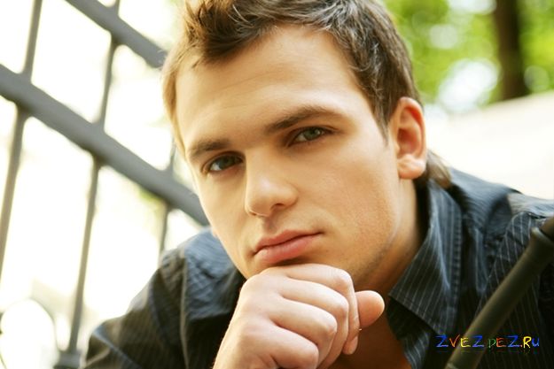 Актера Алексея Янина прооперировали