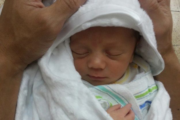 Виктория Макарская опубликовала фото лица новорожденного сына