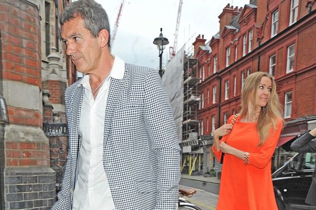 Антонио Бандерас устроил молодой любовнице романтический ужин в Лондоне