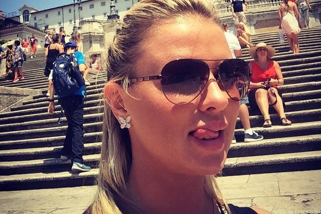 Анна Семенович покинула море и отправилась в Рим