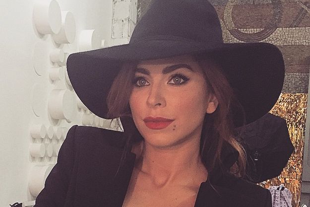 Ани Лорак примерила образ Михаила Боярского