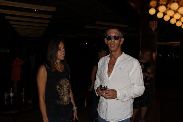 Алексей Панин вышел в свет с новой девушкой