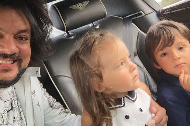 Филипп Киркоров показал селфи с подросшими детьми