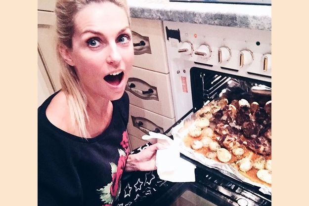 Саша Савельева стала отчаянной домохозяйкой