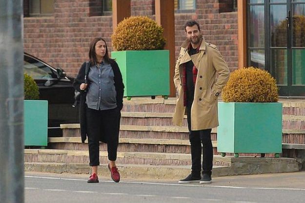 Жена Ивана Урганта осчастливила ведущего дочкой