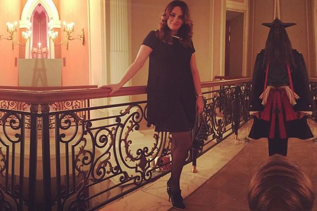 Елена Ваенга в сексапильном мини-платье произвела фурор