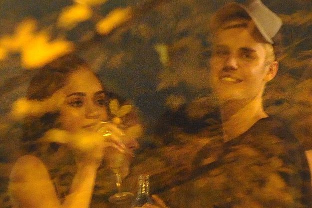 Джастина Бибера застукали с новой подружкой