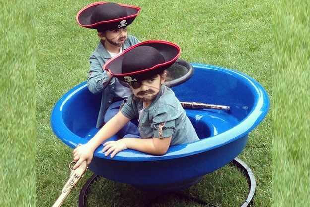 Селин Дион показала смешное фото сыновей