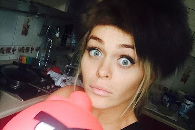 Анна Хилькевич пожаловалась фанатам на беременный живот