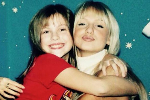 Виктория Лопырева отказалась помочь единокровной сестре