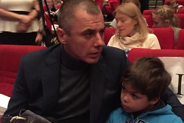 Игорь Петренко вышел в свет вместе с сыновьями