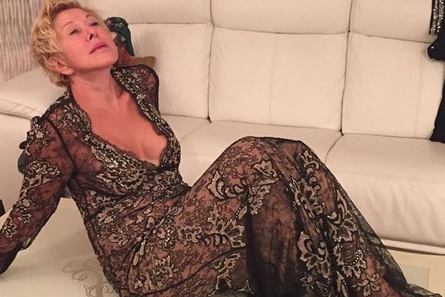 Любовь Успенская продемонстрировала грудь