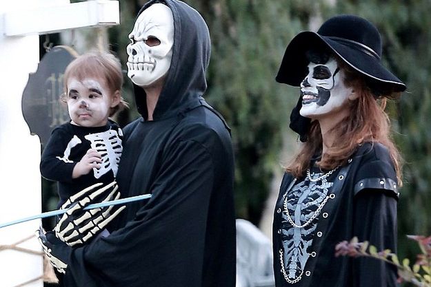 Райан Гослинг и Ева Мендес впервые показали дочку