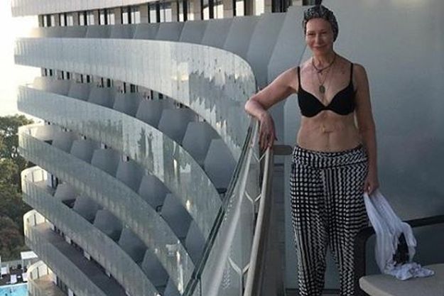 Татьяна Васильева оголила живот