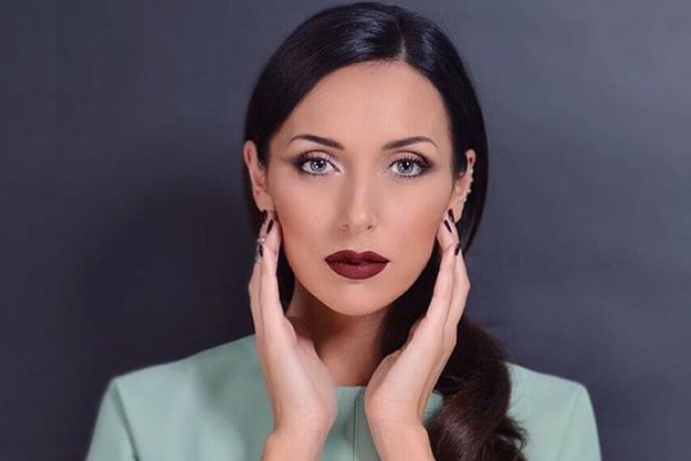 Алсу удивила откровенным нарядом