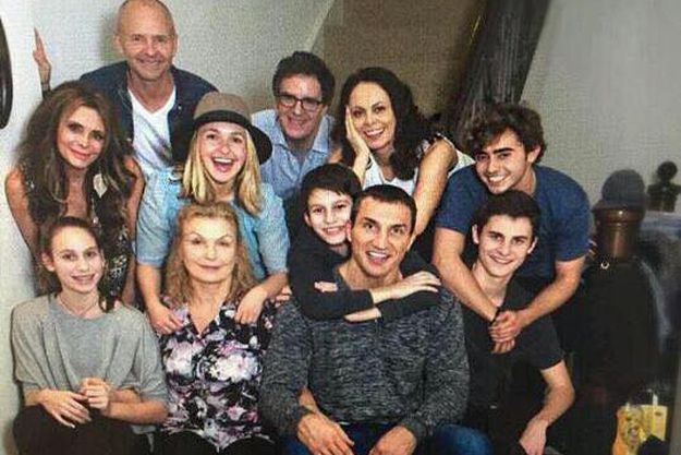 Владимир Кличко опубликовал фото своей большой семьи