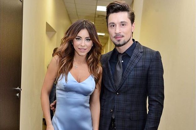 Ани Лорак соблазняла Диму Билана бюстом