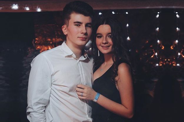 Дочь Стриженовых поразила смелым платьем