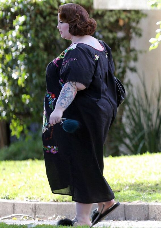 Тесс Холлидей