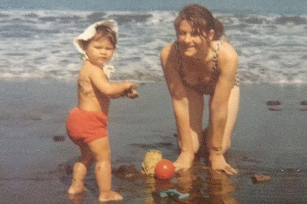 Виктория Бекхэм опубликовала детский снимок