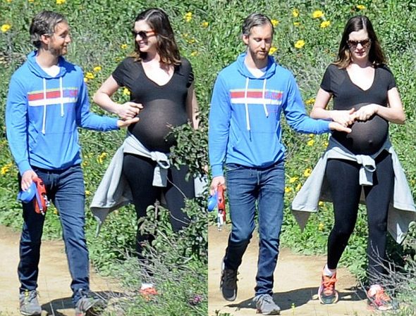 Энн Хэтэуэй и Адам Шульман